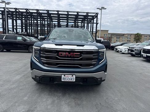 Used 2024 GMC Sierra 1500 SLT RWD image 2