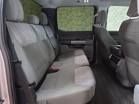 Used 2022 Ford F150 XLT w/ Equipment Group 302A High image 16