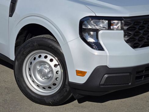 Used 2026 Ford Maverick XL AWD/4WD image 6