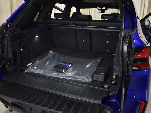 Used 2025 BMW X5 M Competition AWD/4WD image 42