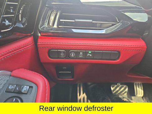 Used 2022 Acura MDX A-Spec AWD/4WD image 19