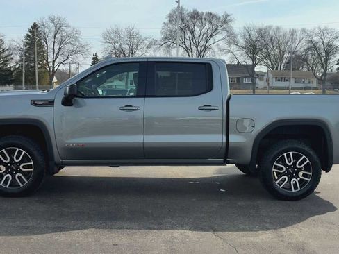 Used 2023 GMC Sierra 1500 AT4 w/ AT4 Premium Package image 5