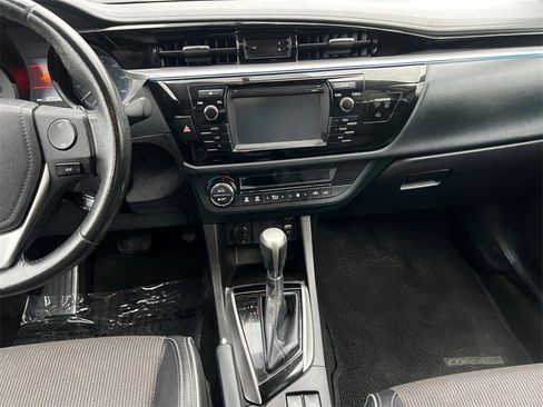 Used 2016 Toyota Corolla S image 11