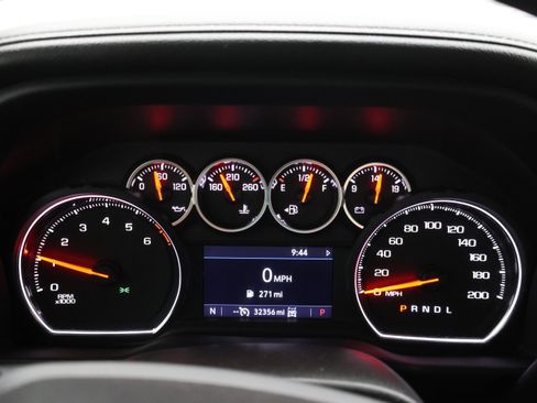 Used 2023 Chevrolet Silverado 2500 LTZ w/ Gooseneck/5TH Wheel Package AWD/4WD image 9