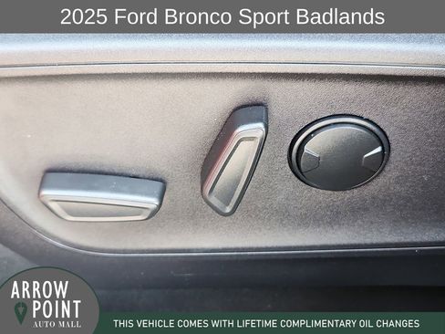 Used 2025 Ford Bronco Sport Badlands AWD/4WD image 22