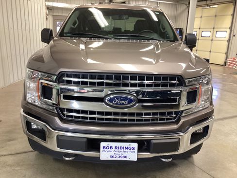 Used 2018 Ford F150 XLT w/ Equipment Group 302A Luxury image 8