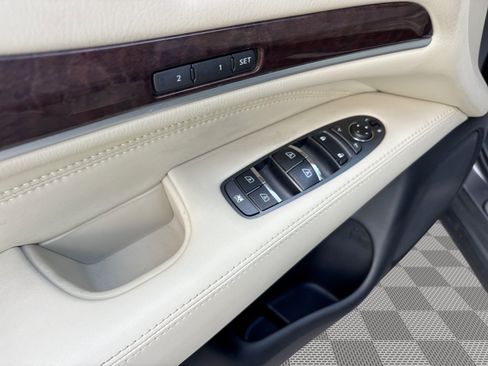 Used 2020 INFINITI QX60 Luxe w/ Sensory Package FWD image 15