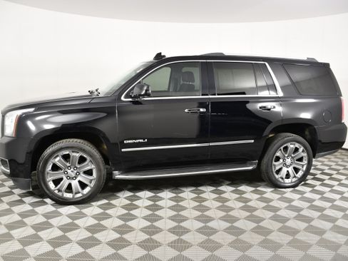 Used 2015 GMC Yukon Denali w/ Open Road Package AWD/4WD image 9