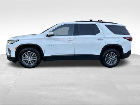 Used 2022 Chevrolet Traverse LT w/ LPO, Floor Liner Package AWD/4WD image 2