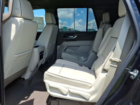 New 2026 GMC Yukon Denali w/ LPO, Floor Liner Package AWD/4WD image 14