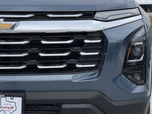 New 2026 Chevrolet Equinox LT image 8