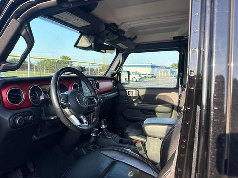 Used 2019 Jeep Wrangler Unlimited Rubicon AWD/4WD image 10