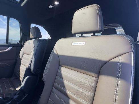 New 2026 GMC Acadia Denali Ultimate image 10