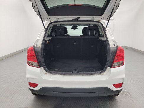 Used 2020 Chevrolet Trax LS w/ Fleet Convenience Package AWD/4WD image 29