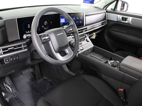 Used 2026 Hyundai Santa Fe SE image 17