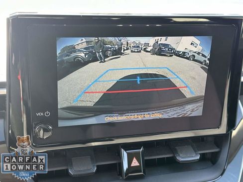 Used 2023 Toyota Corolla LE FWD image 15