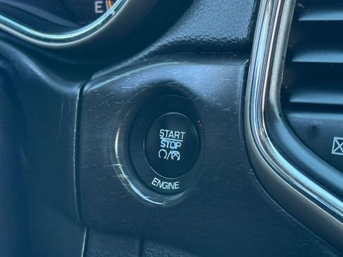 Used 2016 Jeep Grand Cherokee Laredo w/ Quick Order Package 23E image 35