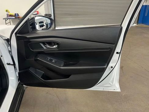 Used 2025 Honda Accord SE image 12