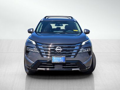 Used 2026 Nissan Rogue Platinum w/ Platinum Premium Package