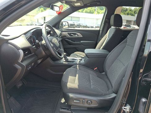 Used 2023 Chevrolet Traverse LT w/ LPO, Floor Liner Package image 13