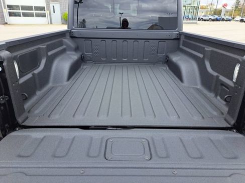 New 2026 Jeep Gladiator Sport AWD/4WD image 23