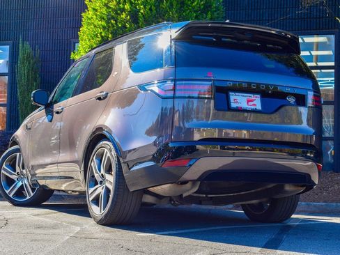 Used 2023 Land Rover Discovery HSE R-Dynamic image 14