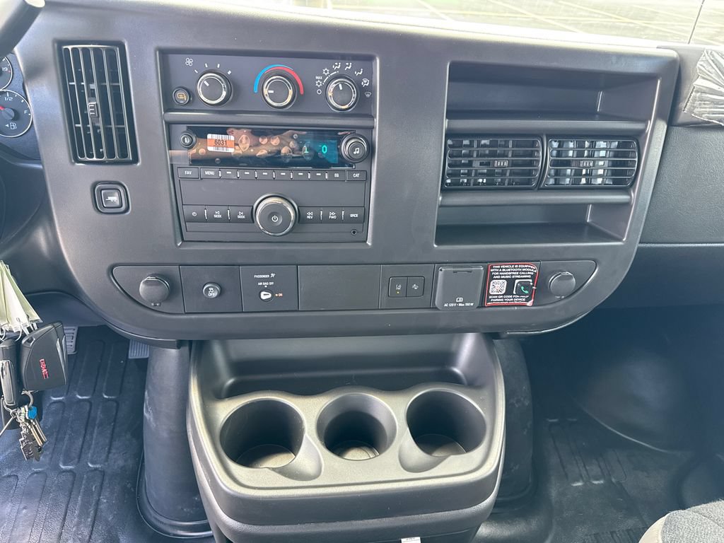 New 2026 GMC Savana 3500 Extended w/ Driver Convenience Package RWD image 19