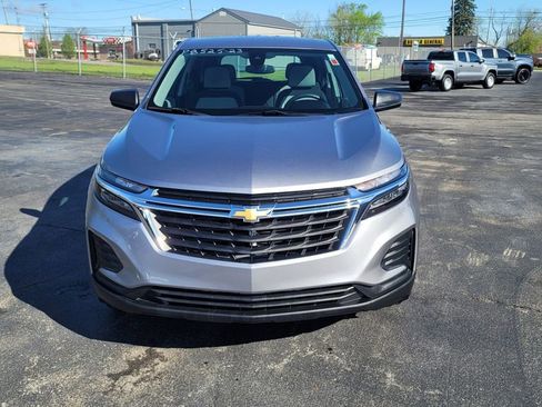 Used 2023 Chevrolet Equinox LS image 4