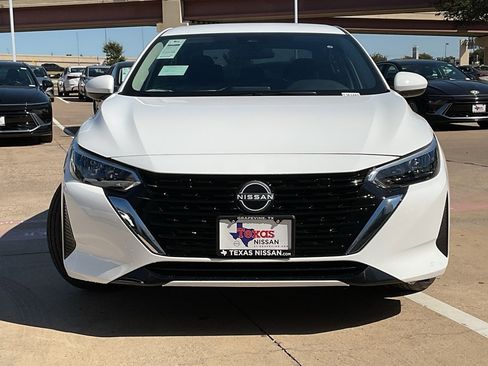 New 2025 Nissan Sentra S image 3