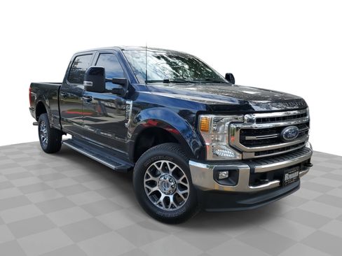 Used 2021 Ford F250 Lariat w/ Lariat Value Package image 32