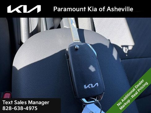 New 2026 Kia Seltos LX image 28