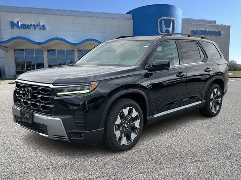 New 2026 Honda Pilot Touring image 2