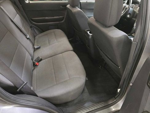 Used 2012 Ford Escape XLT FWD image 7