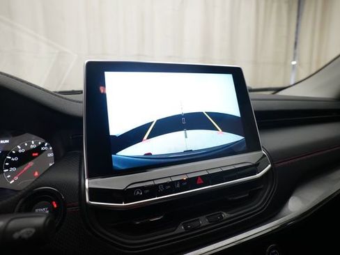 Used 2022 Jeep Compass Trailhawk w/ Trailhawk Convenience Group image 19