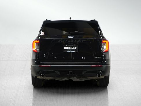 Used 2022 Ford Explorer ST-Line w/ Class IV Trailer Tow Package image 4