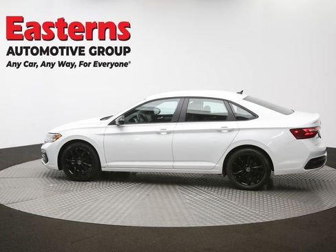 Used 2024 Volkswagen Jetta Sport FWD image 62