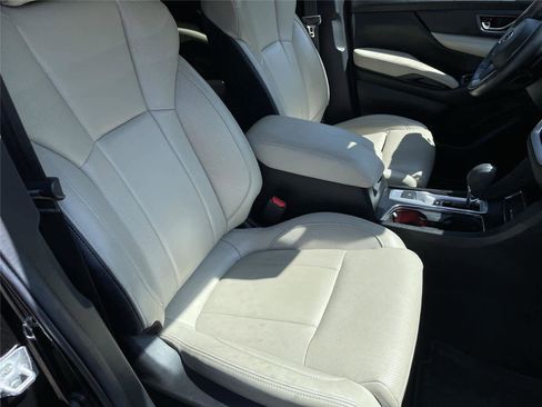 Certified 2023 Subaru Ascent Limited AWD/4WD image 18