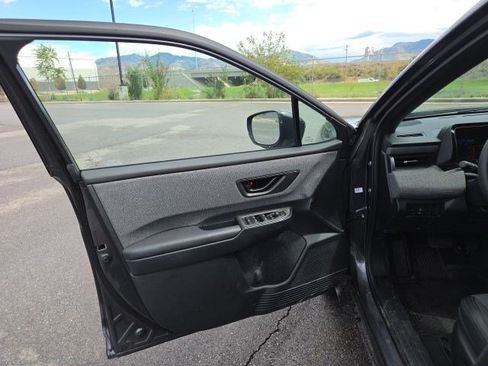 Used 2026 Subaru Outback Premium AWD/4WD image 10