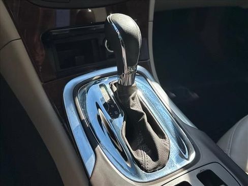 Used 2017 Buick Regal Premium w/ Driver Confidence Package #1 FWD image 30