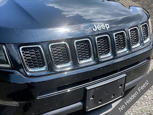 Used 2018 Jeep Compass Latitude w/ Popular Equipment Group AWD/4WD image 23