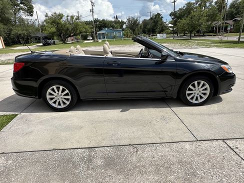 Used 2014 Chrysler 200 Touring FWD image 5