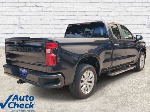 Used 2023 Chevrolet Silverado 1500 Custom w/ LPO, Dark Essentials Package RWD image 4