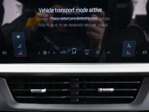 New 2026 Ford Explorer ST-Line w/ ST-Line Street Pack image 18