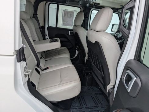 Used 2021 Jeep Gladiator Mojave image 28