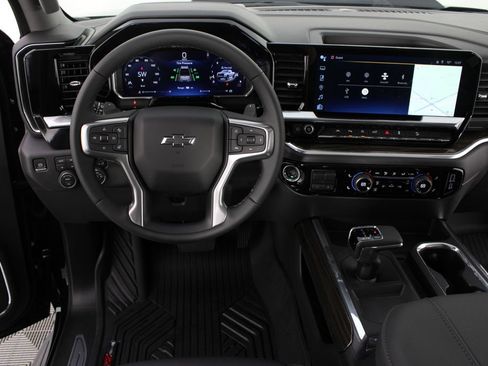 New 2026 Chevrolet Silverado 1500 LT Trail Boss w/ LT Trail Boss Premium Package AWD/4WD image 12