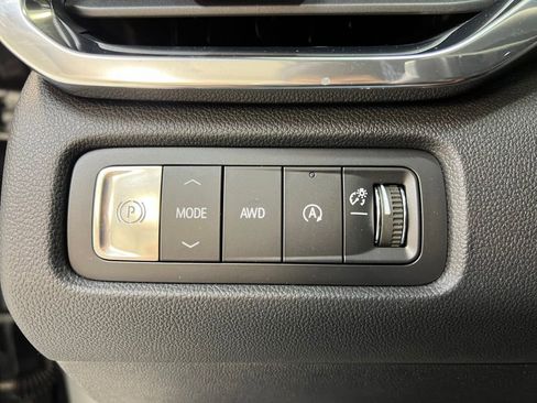 New 2026 GMC Acadia Denali Ultimate image 16