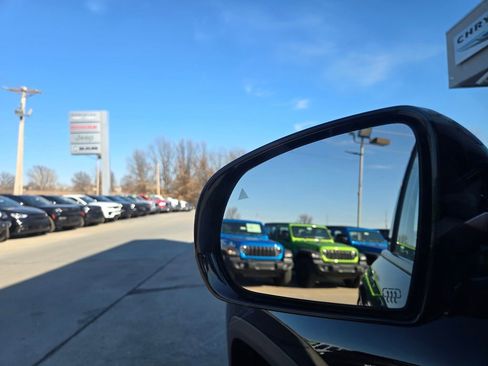 New 2026 Jeep Cherokee Limited image 29