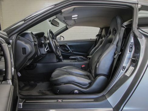 Used 2014 Nissan GT-R Premium AWD/4WD image 13