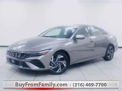 Used 2024 Hyundai Elantra Limited