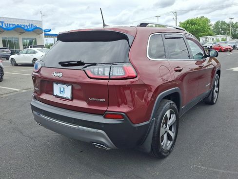 Used 2021 Jeep Cherokee Limited AWD/4WD image 6